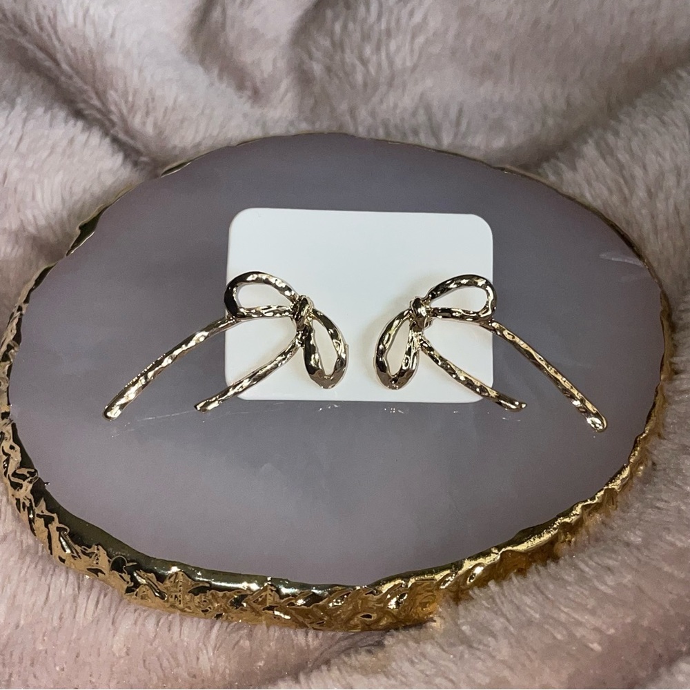 Bow Post‎ Earrings